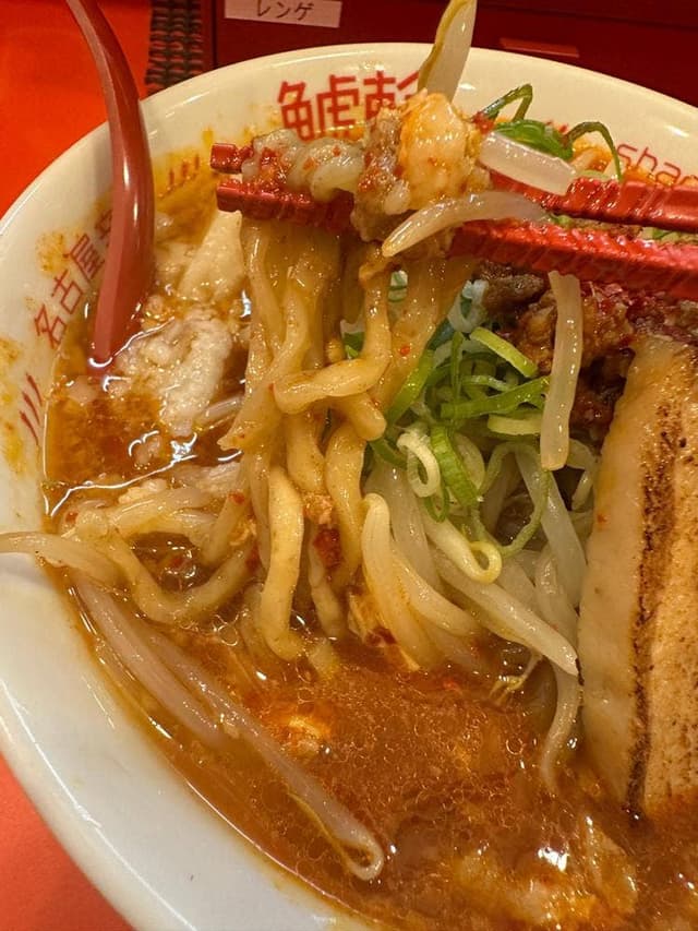 名古屋辛麺 鯱輪 熊本市役所裏店 - サブ画像2