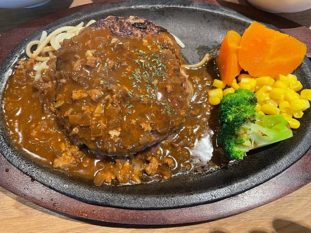 ハンバーグステーキ 肉屋さんの専門店 - サブ画像3