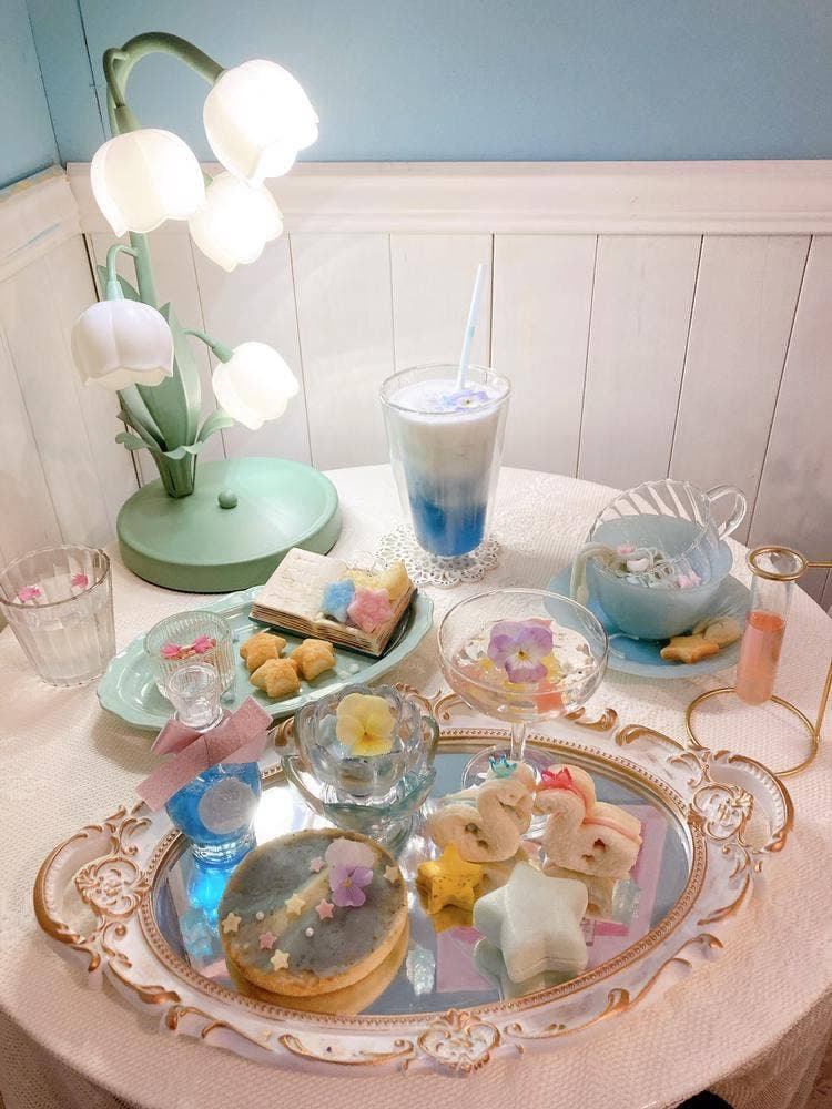 みずいろの花