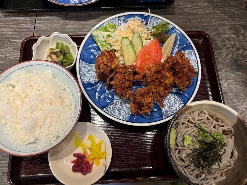 そば処 八助