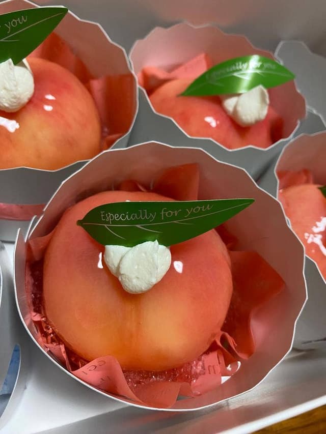 菓子工房 ルーヴ 空港通り店 - サブ画像1