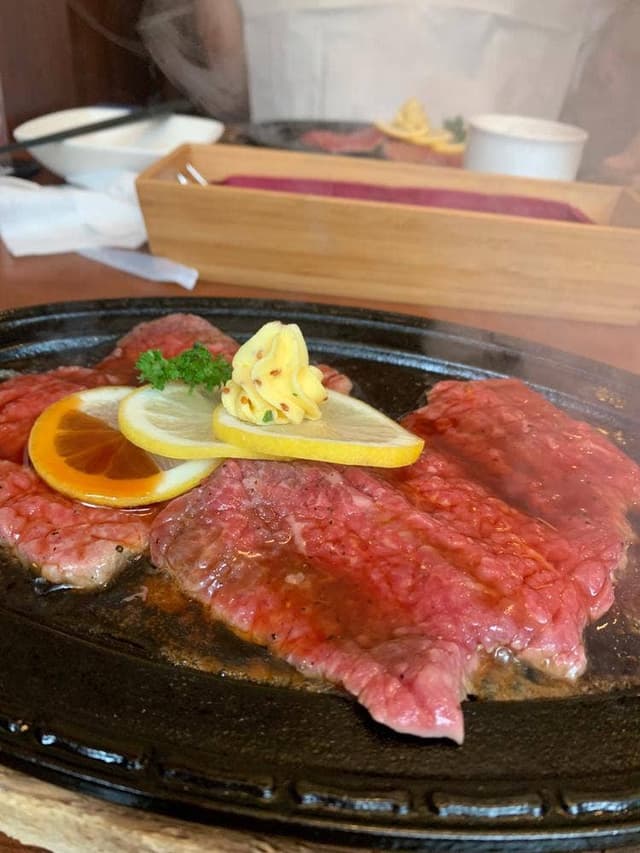 蜂の家 栄町店 - サブ画像1