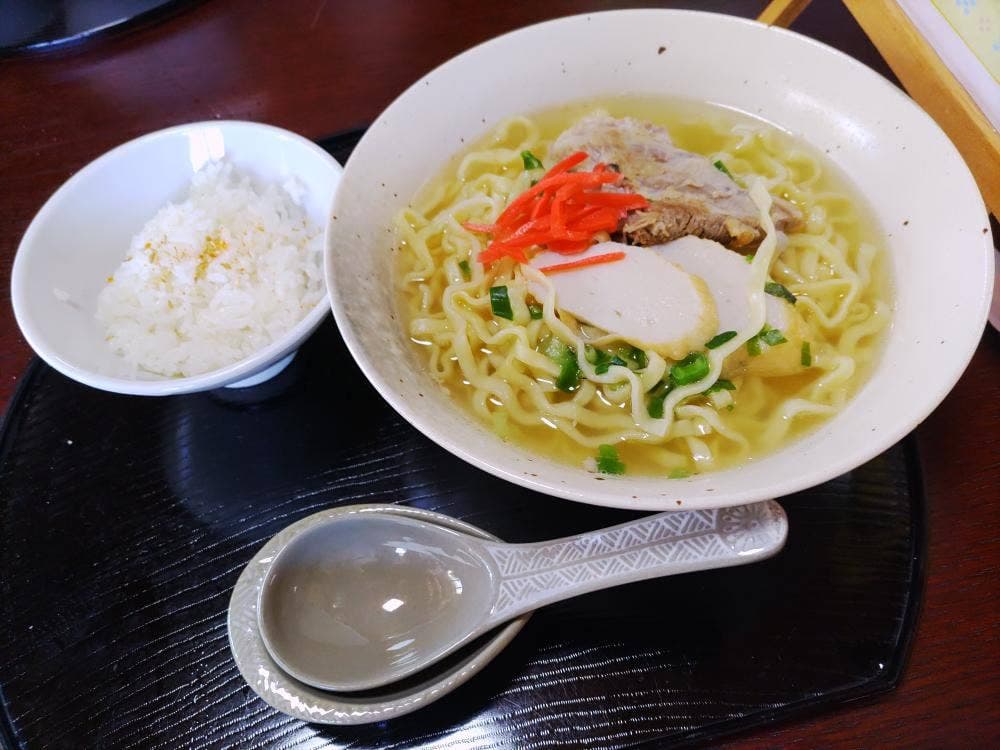軽食 パーラー ひびき