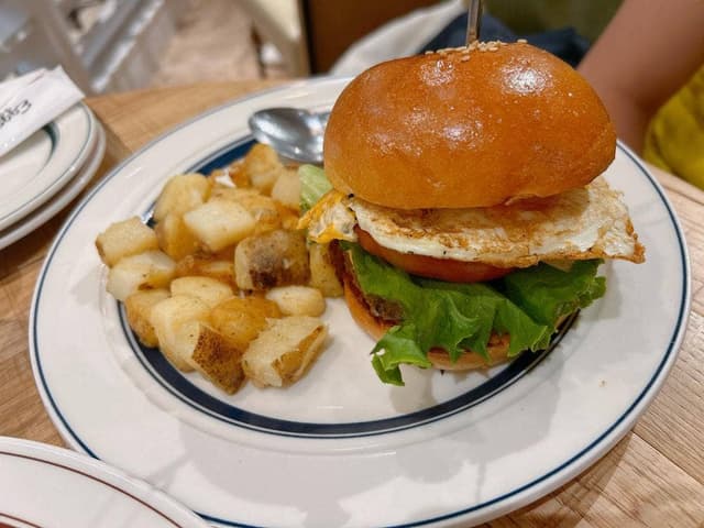 Eggs 'n Things エミフルMASAKI店 - サブ画像1