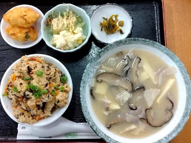 いちまん御膳 南の駅 食道 - サブ画像1