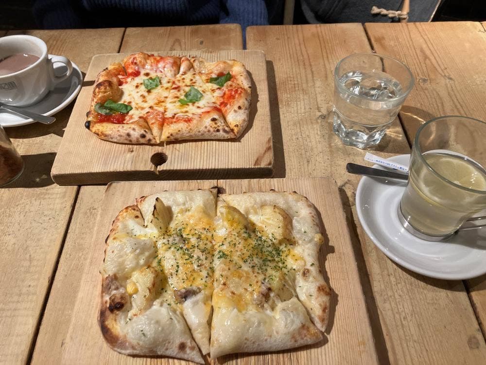 A PIZZA 池袋東通り本店