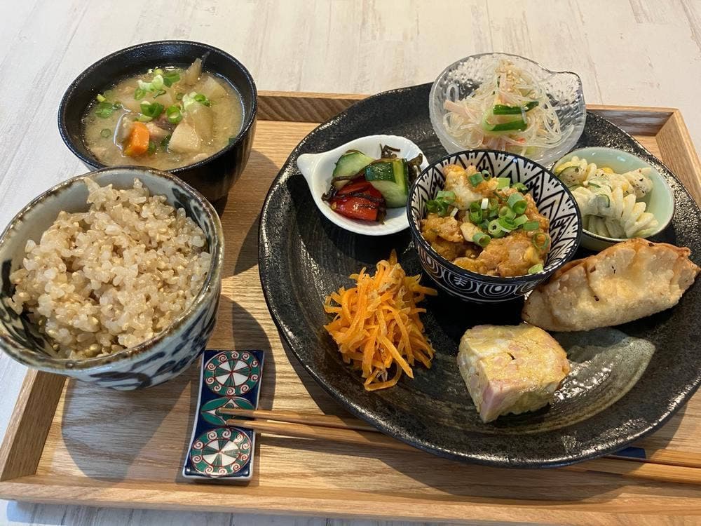 酒食基地さいとり