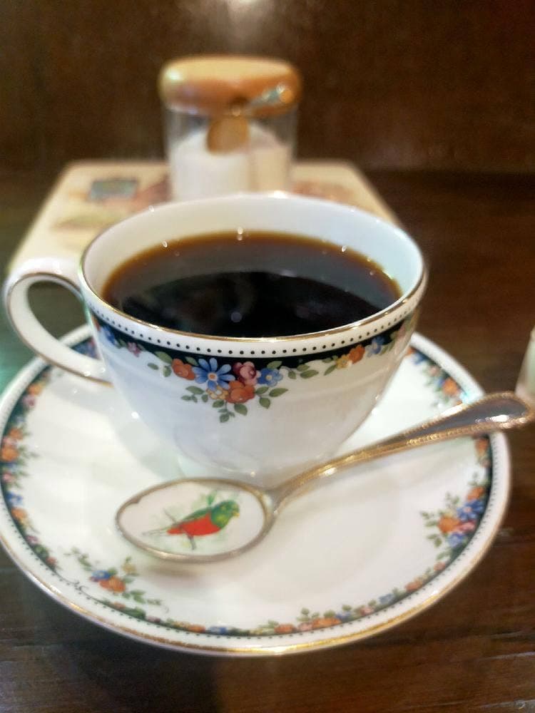 コーヒーショップ ピッコロ