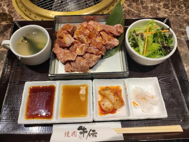 焼肉 牛伝 イオン茨木店 - サブ画像1