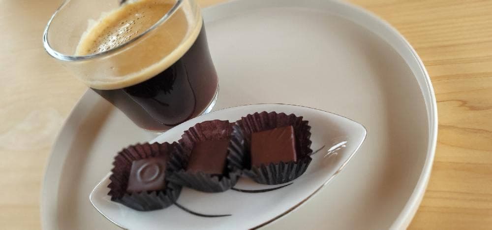 Le bonbon et chocolat