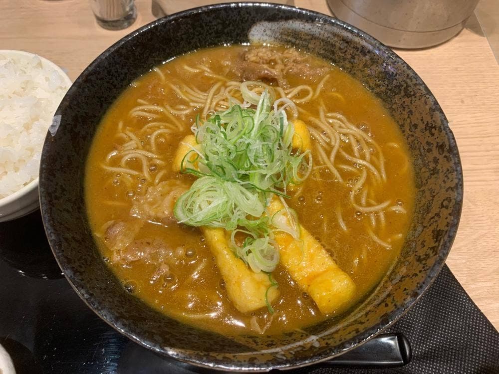 ご飯処 そば・うどん・定食 鈴○食堂