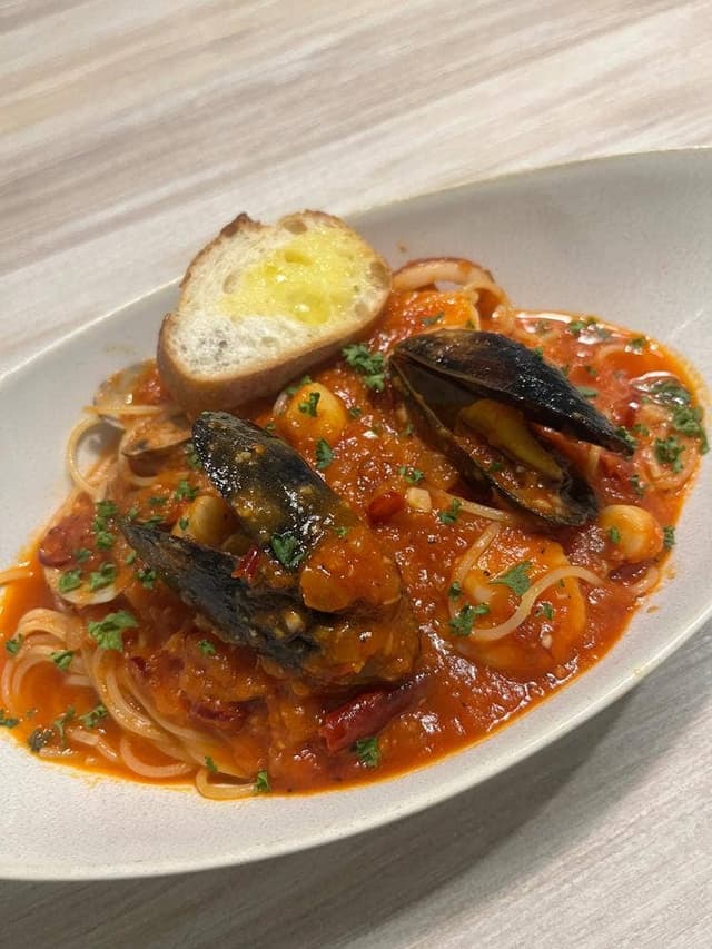 Trattoria bambina 前橋南町店 - サブ画像1