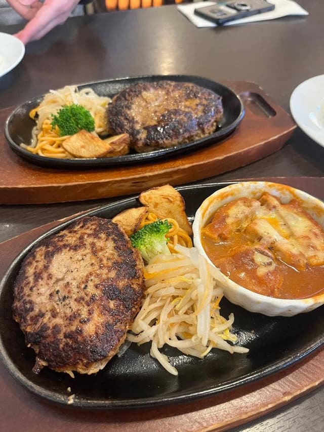 ステーキ山 高崎上大類店 - サブ画像3