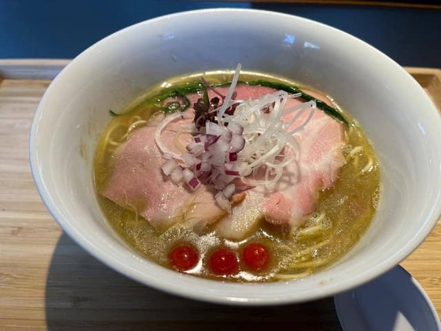 らぁ麺と点心 麺屋グラフミ - サブ画像1