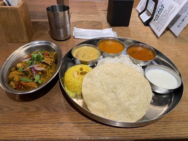 エリックサウス KITTE名古屋店 - サブ画像1