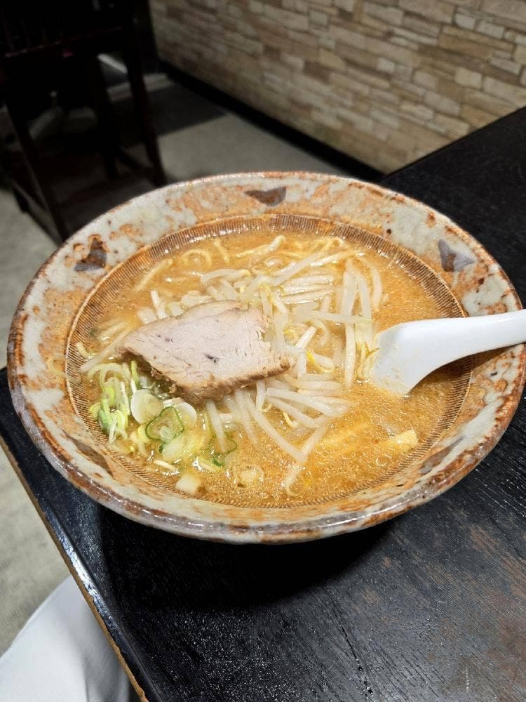 ラーメン 八龍 千代田店
