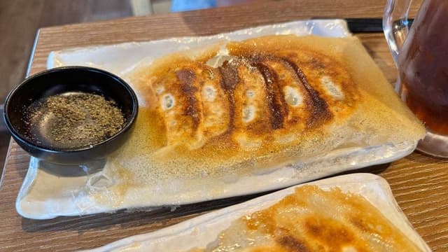 餃子と串カツ 遠州誠家 - サブ画像1