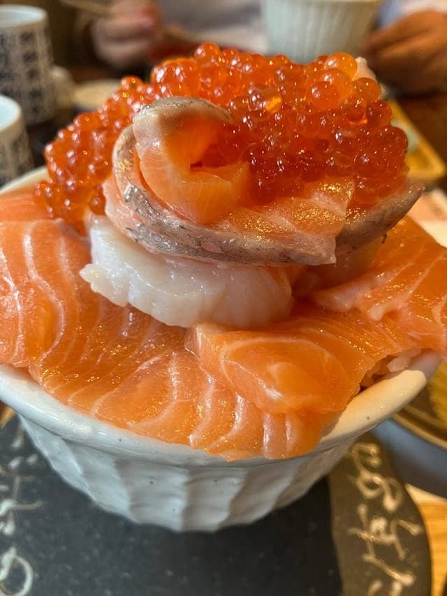 シハチ鮮魚店 - サブ画像2