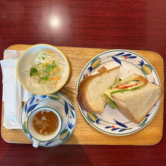 カフェ&デリ 伯爵邸 - サブ画像3