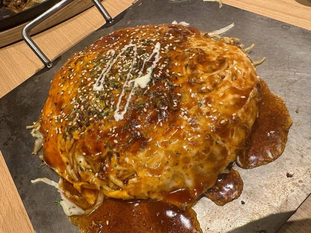 広島お好み焼 鉄板酒場 やきとら