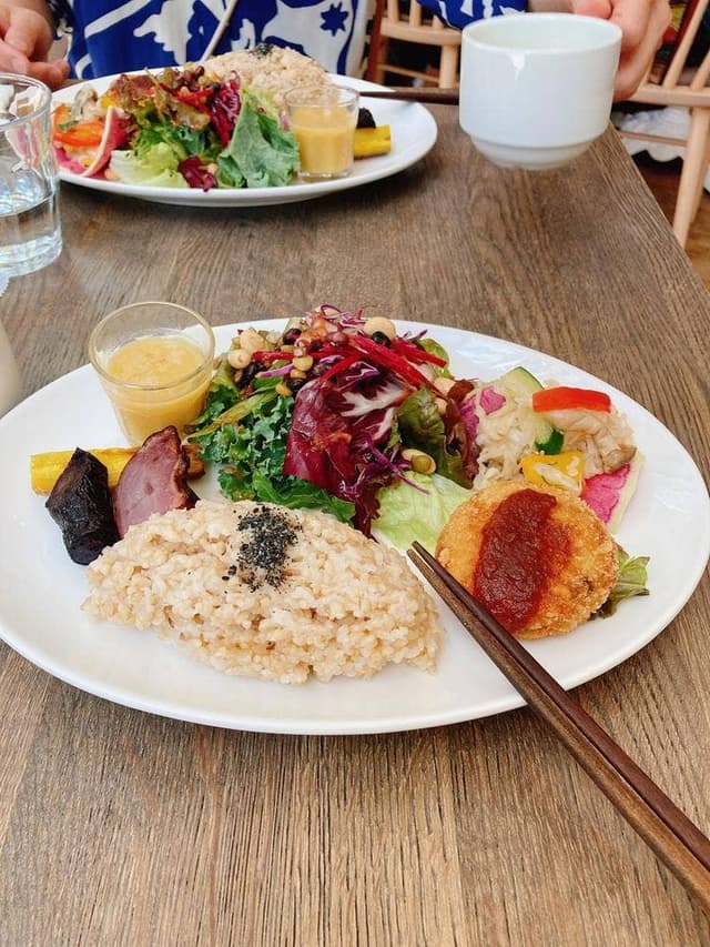 チャヤマクロビ ザ ロイヤルパークホテル アイコニック 東京汐留店 - サブ画像1