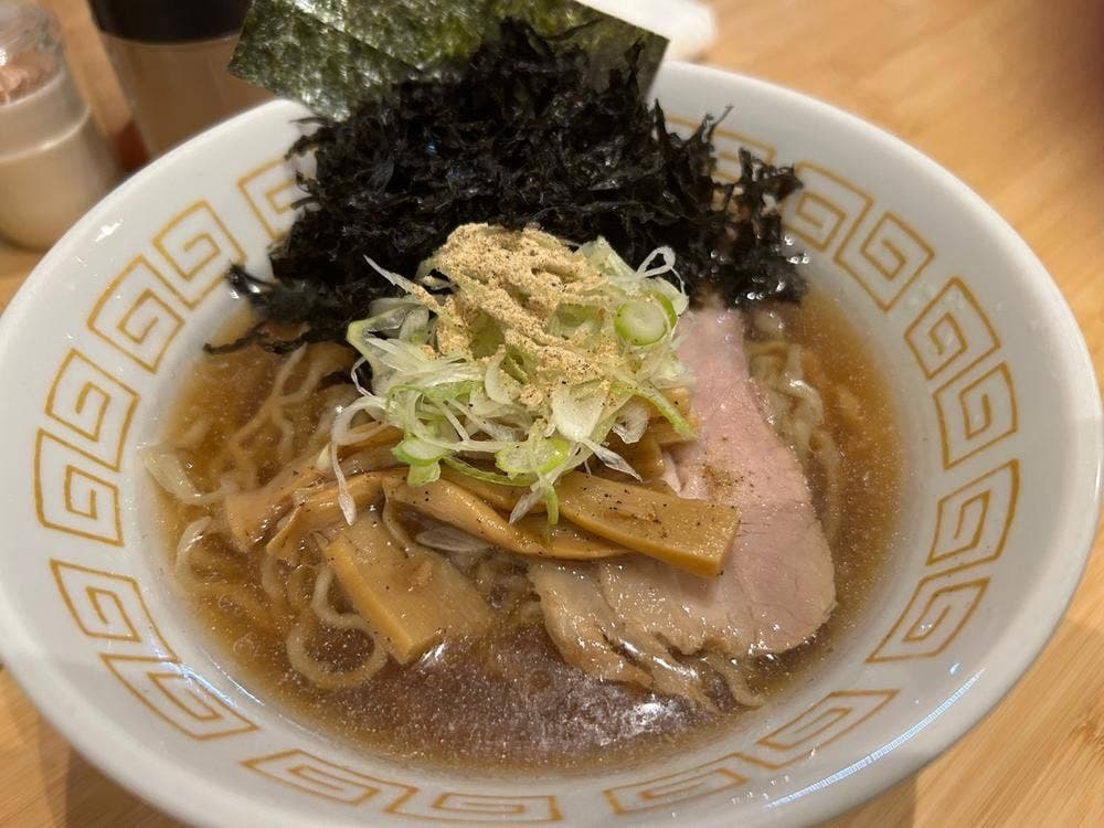 らーめん るうすと 鶴岡駅前店