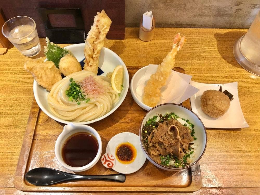 讃岐うどん 志成