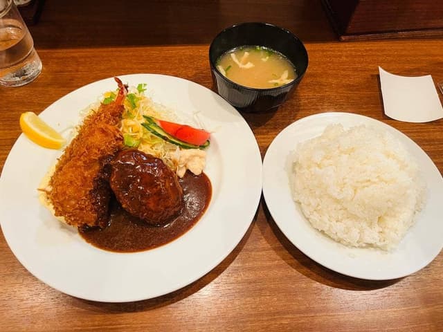 グリルらんぷ亭 - サブ画像1