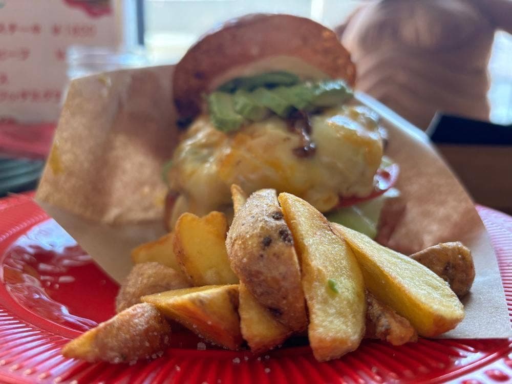 SUNNY SIDE BURGER