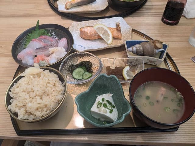 魚秀 - サブ画像1
