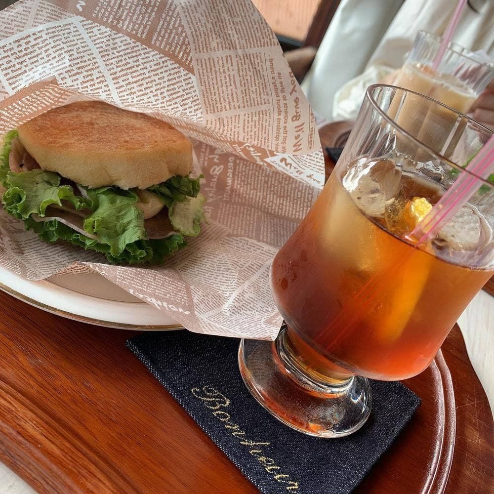 カフェ・ボヌール