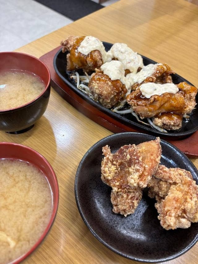 小倉名物肉うどん いのうえ ひびきの店 - サブ画像1