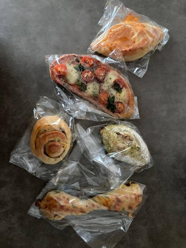 Bread&Coffee IKEDAYAMA 五反田駅前店 - サブ画像1