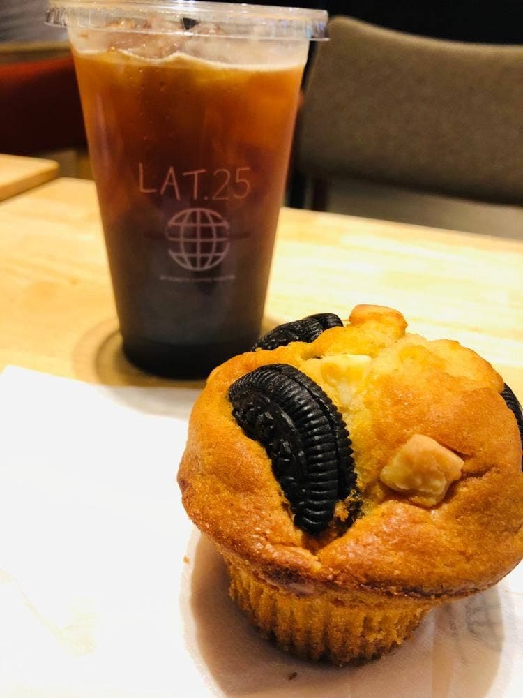 caffe LAT.25° 成田空港第3ターミナル2F店