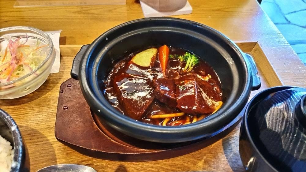 洋食屋 伊勢十