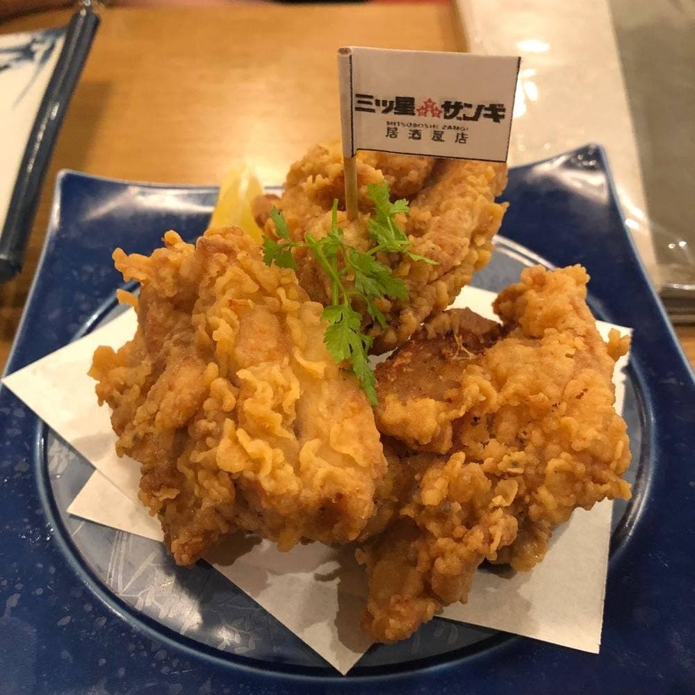 三ツ星ザンギ 居酒屋店