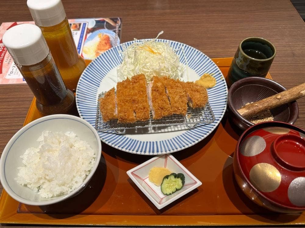 豚かつ専門 とんとん