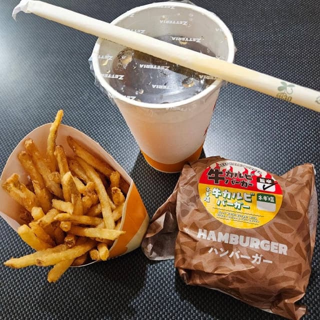 ゼッテリア 田町芝浦店 - サブ画像2