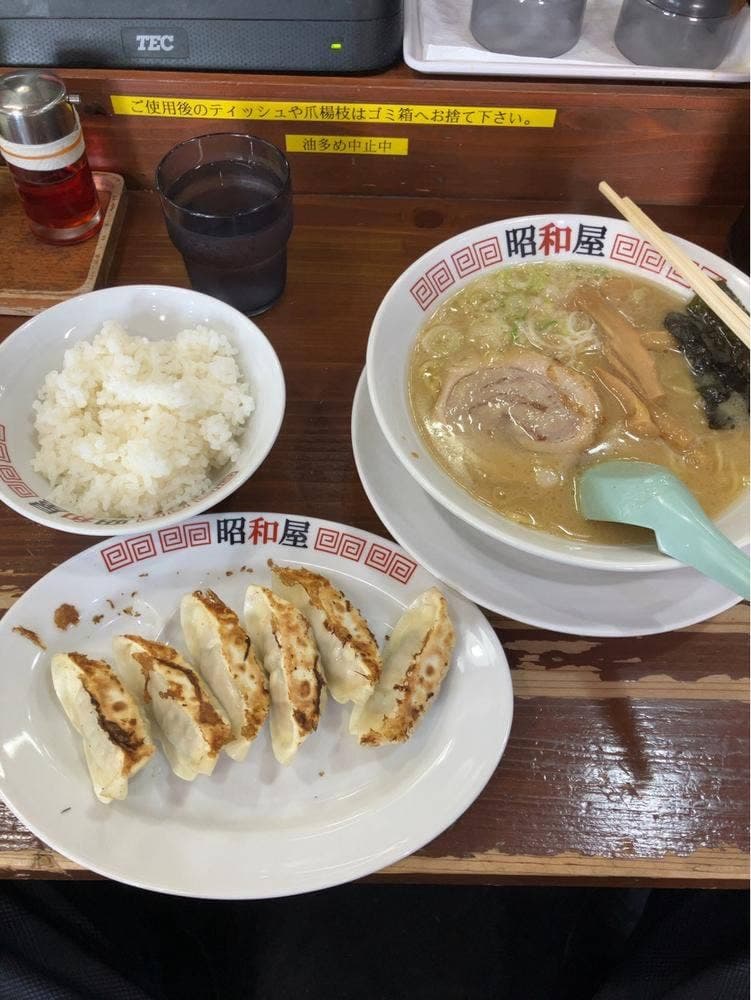 昭和屋 泉店