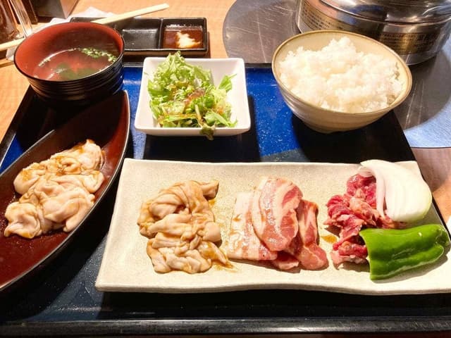 焼肉 蔵 伏見台店 - サブ画像3