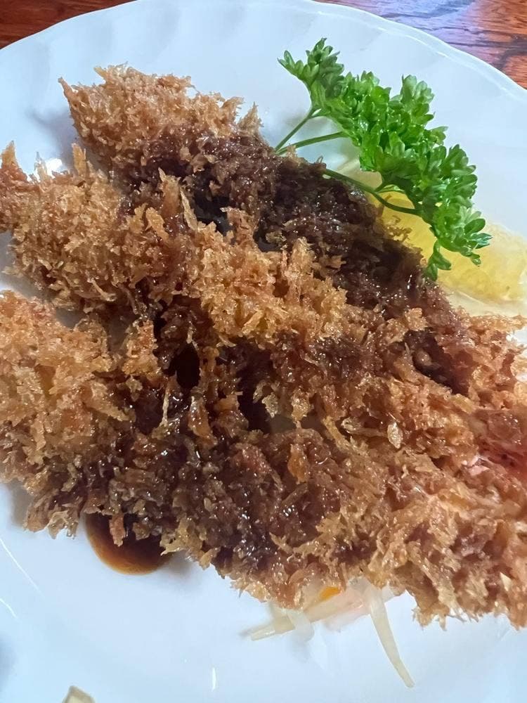 ファミリーレストラン チェリー