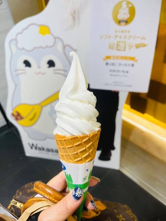 わかさいも本舗 新千歳空港店 - サブ画像1