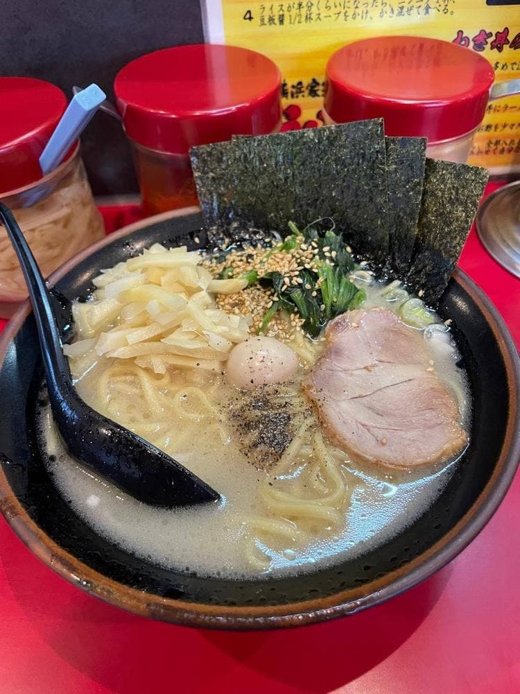 横浜家系ラーメン らっち家 下川井店