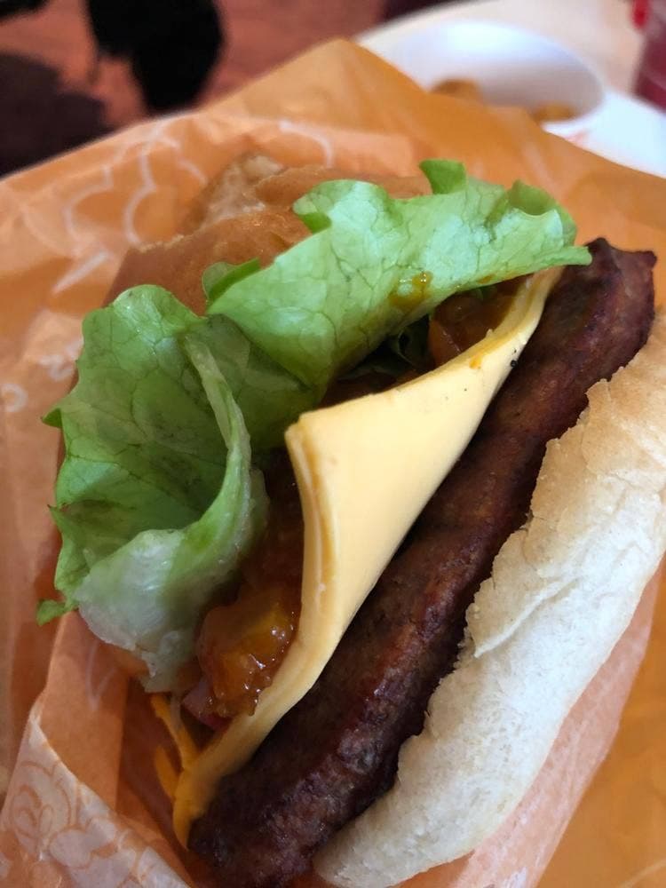 トゥモローランド・テラス