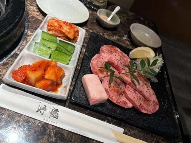溶岩炭火焼肉 櫻家 - サブ画像1