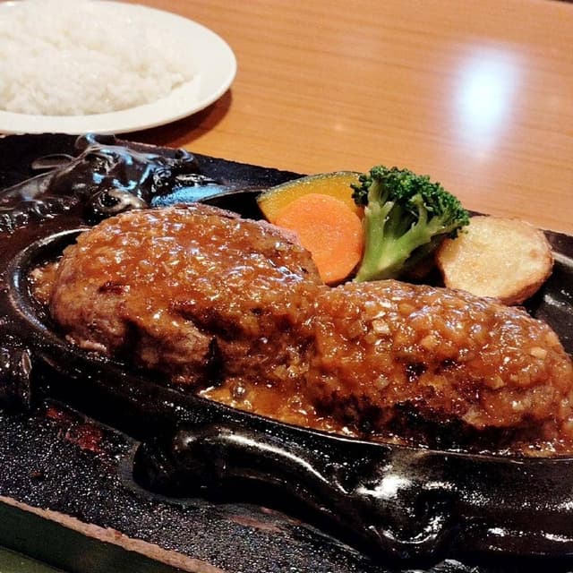 炭焼きレストラン さわやか 島田店 - サブ画像1