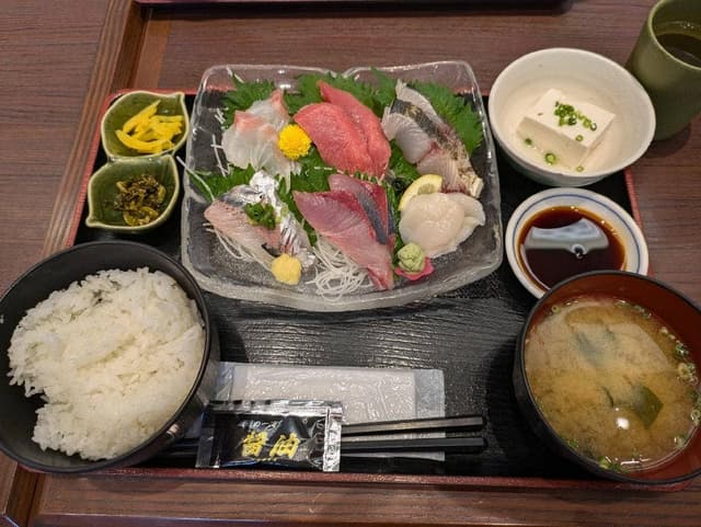 魚河岸処 仙 - サブ画像1