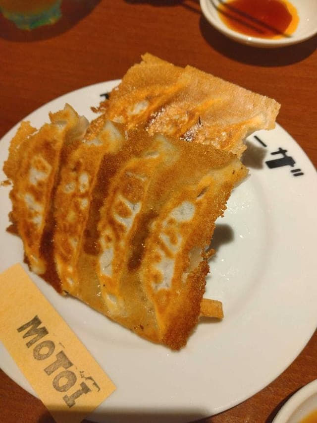 モトイギョーザ - サブ画像3