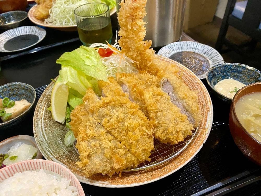 とんかつ 彩かつ