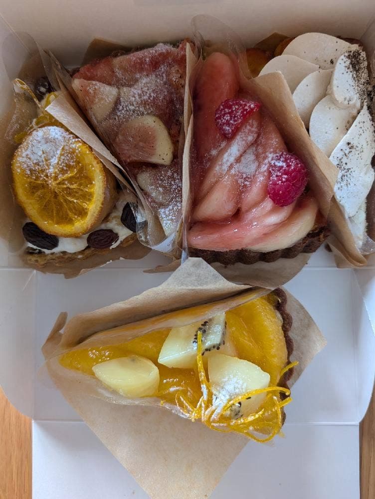 ちいさな菓子店 fika.